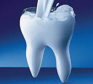 Как укрепить зубную эмаль